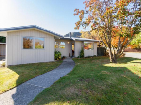 Brow Peak View - Arrowtown Holiday Home